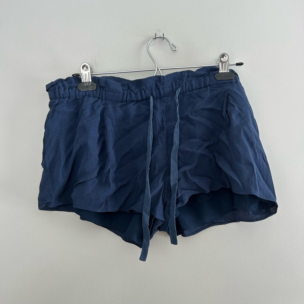 Wilfred large Navy Blue paperbag flowy Shorts